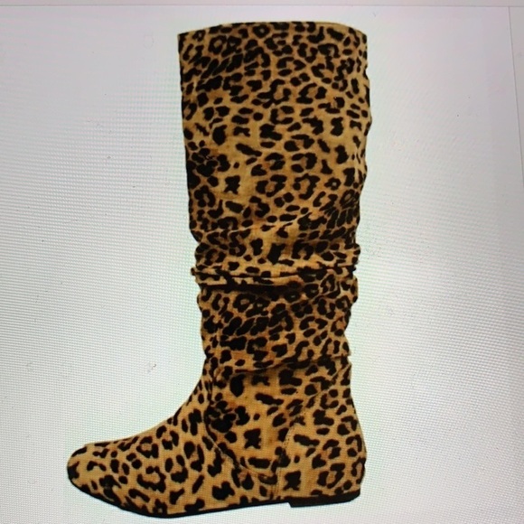 True Craft Women’s Leopard Slouch Boots Size 6 - Picture 2 of 8